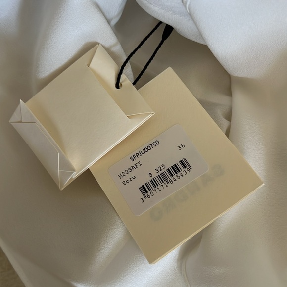 Sandro Safi Ruffled Hem Mini Skirt in Alpaca wool blend - Picture 6 of 8